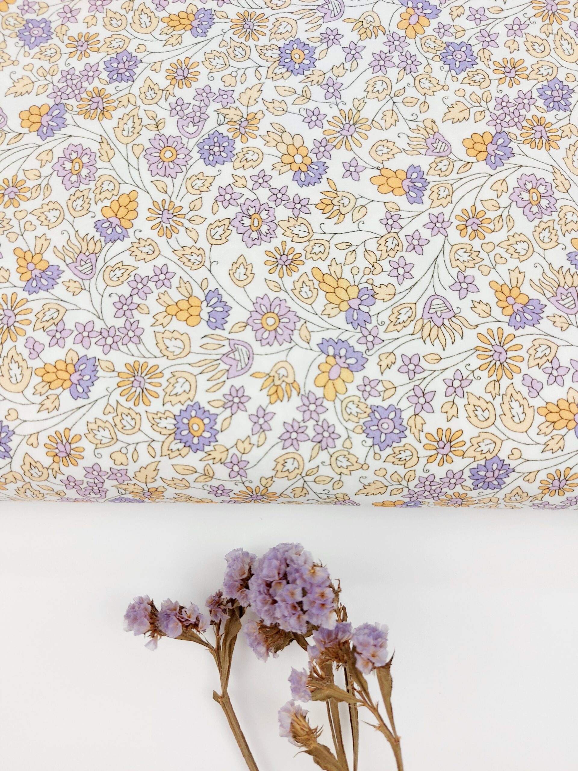 Popelín EXTRASUAVIZADO Flores Colette Lavender Popelín Popelín EXTRASUAVIZADO Flores Colette Lavender
